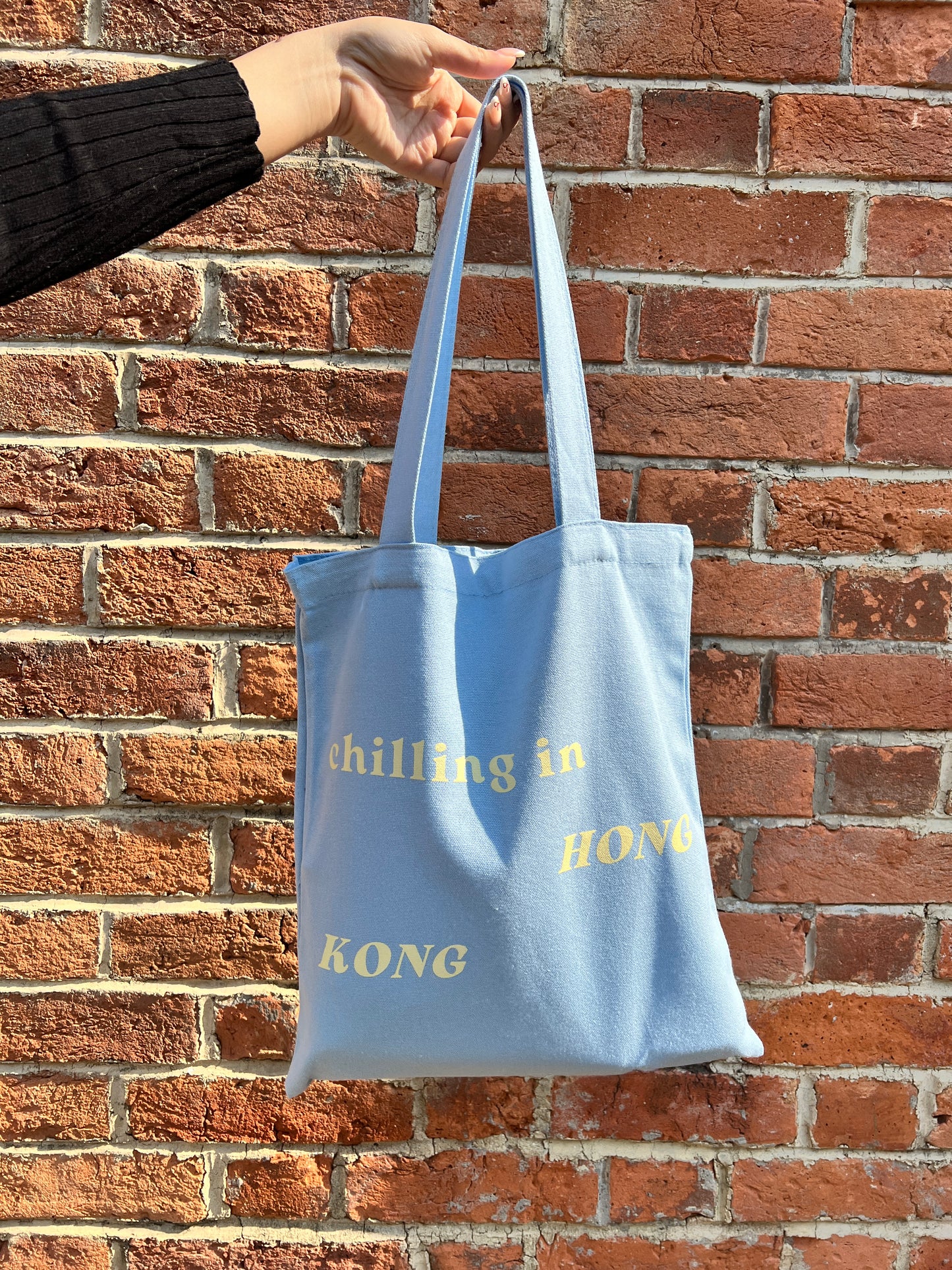 Chilling in Hong Kong Totebag (Blue)